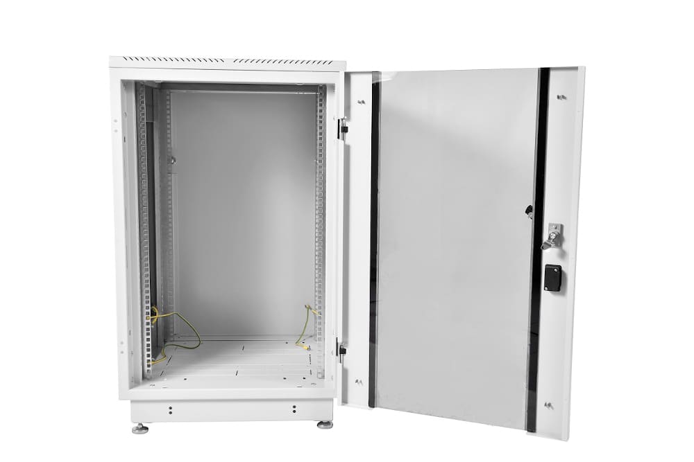 SHTK_M_18.6.8_1AAA_9005-2